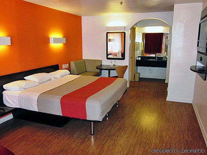 Motel 6-Edinburg, Tx 外观 照片