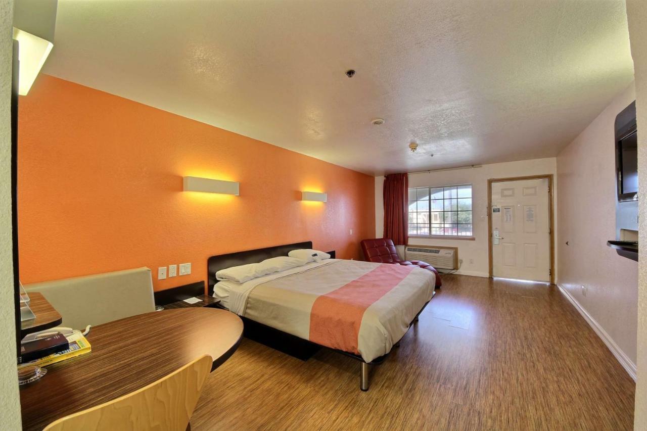 Motel 6-Edinburg, Tx 外观 照片
