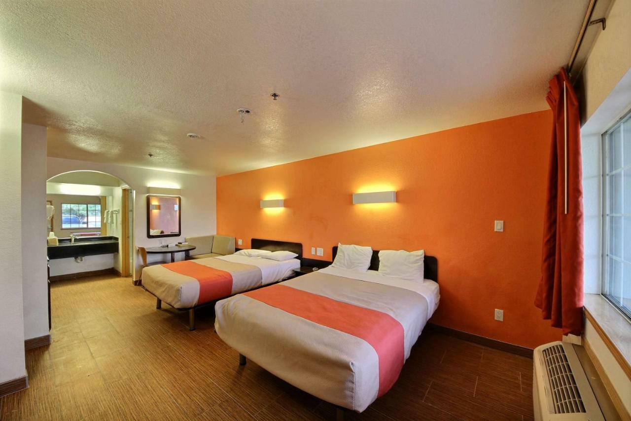 Motel 6-Edinburg, Tx 外观 照片